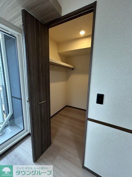 物件内観写真6　(収納)