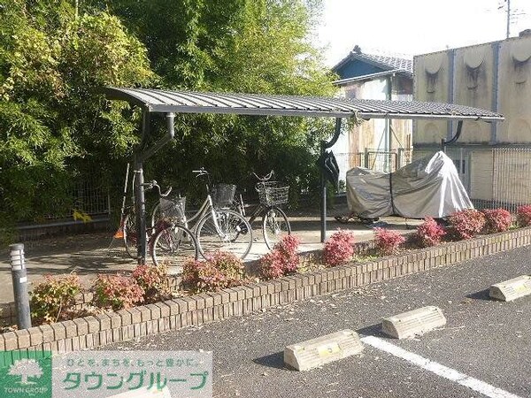 その他(駐輪場)