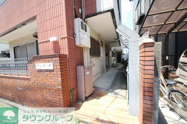 エントランス(エントランス)