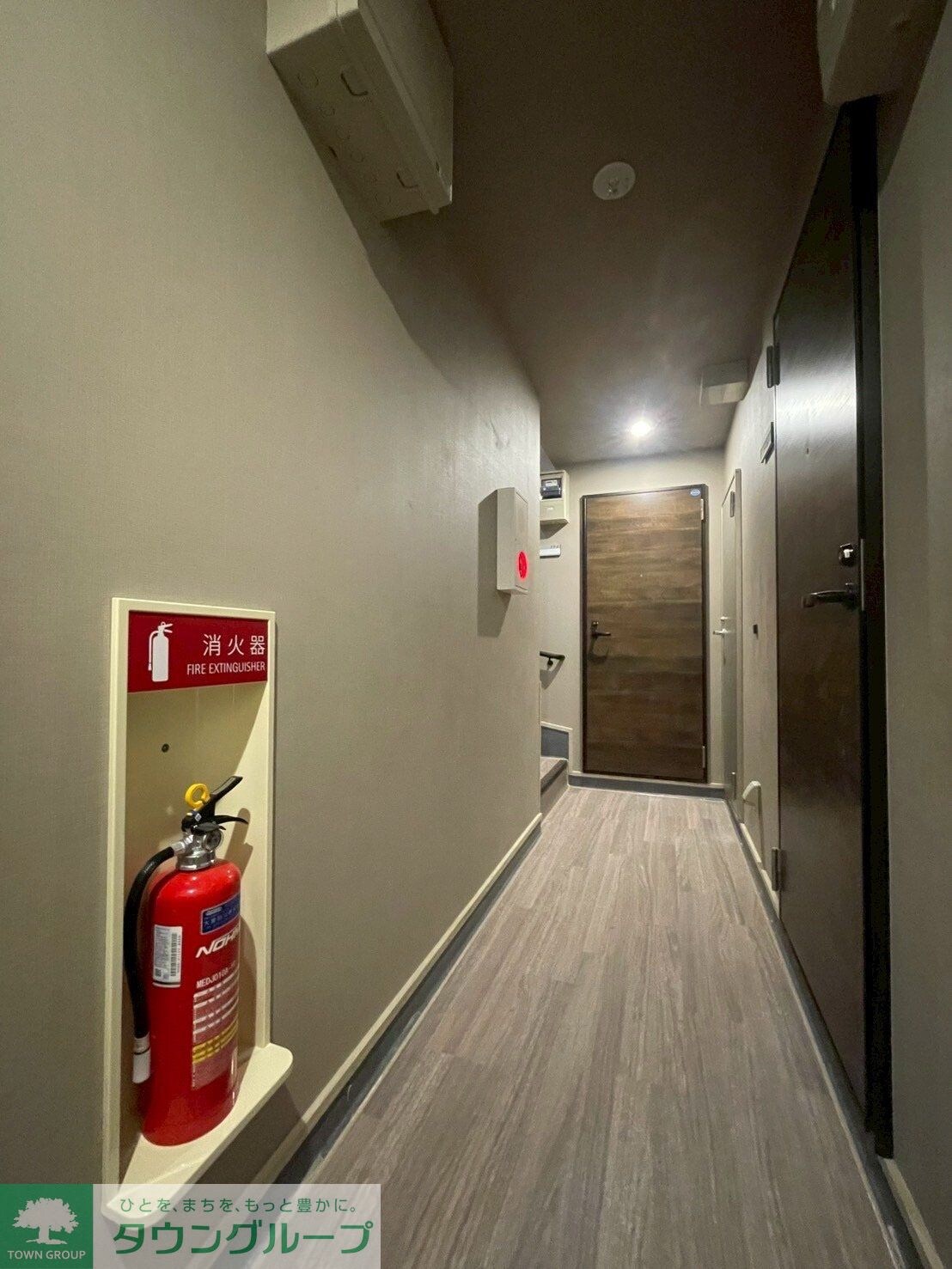 物件内観写真19　(玄関)