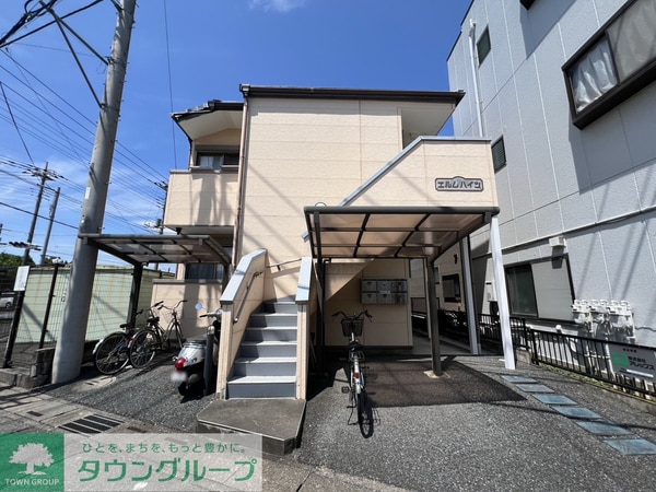 外観(駐車場)