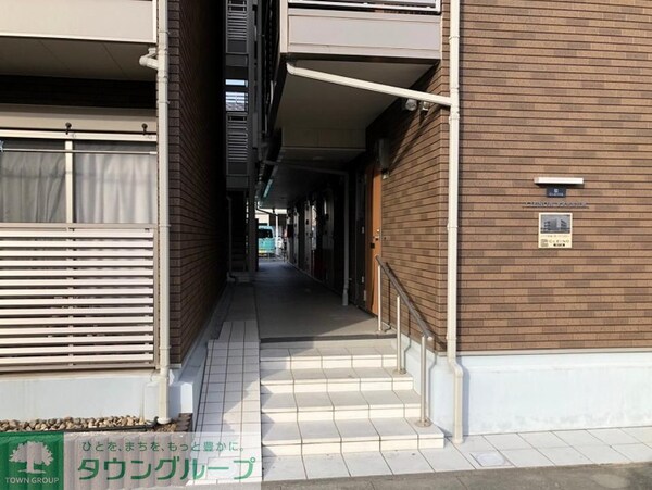 エントランス(エントランス)
