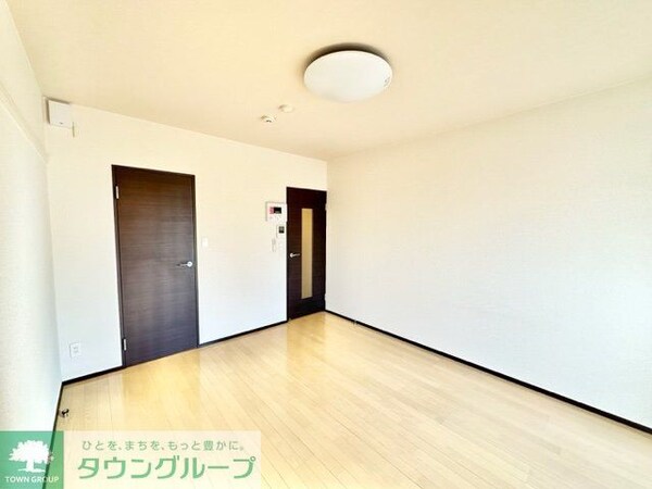 リビング・居室(設備の大きさ・種類はお部屋によって異なります。)