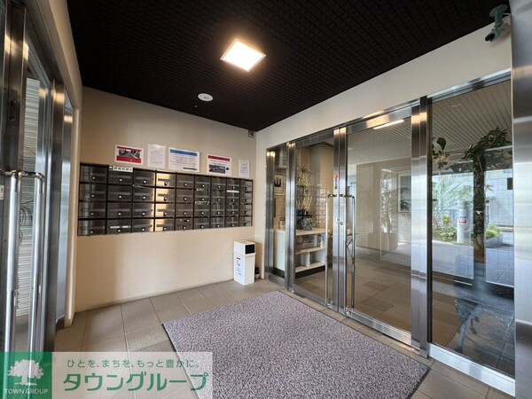 エントランス(エントランス)