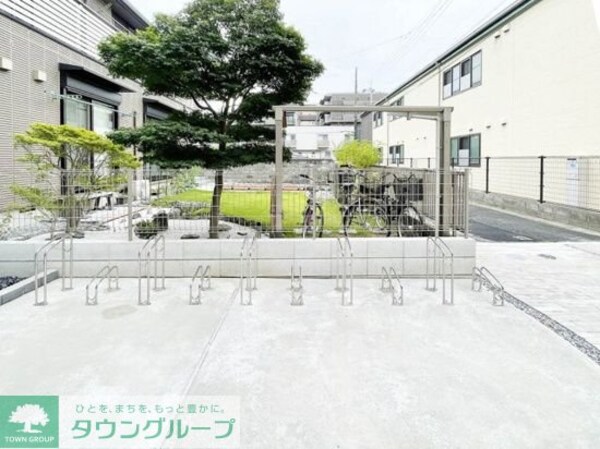 駐車場(駐車場)