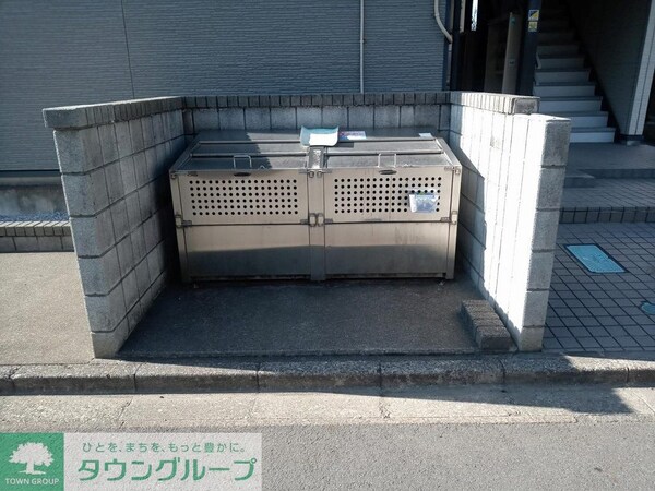 共有部分(ゴミ置き場)