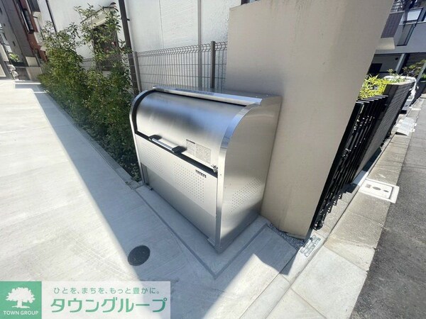 設備(庭)