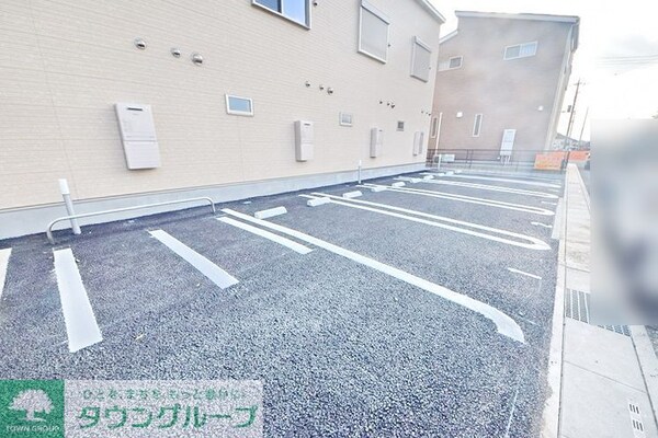駐車場(駐車場)
