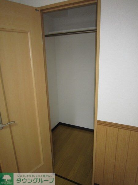 物件内観写真18　(収納)