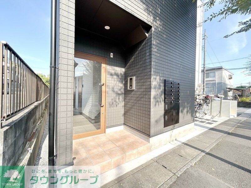 物件内観写真16　(エントランス)