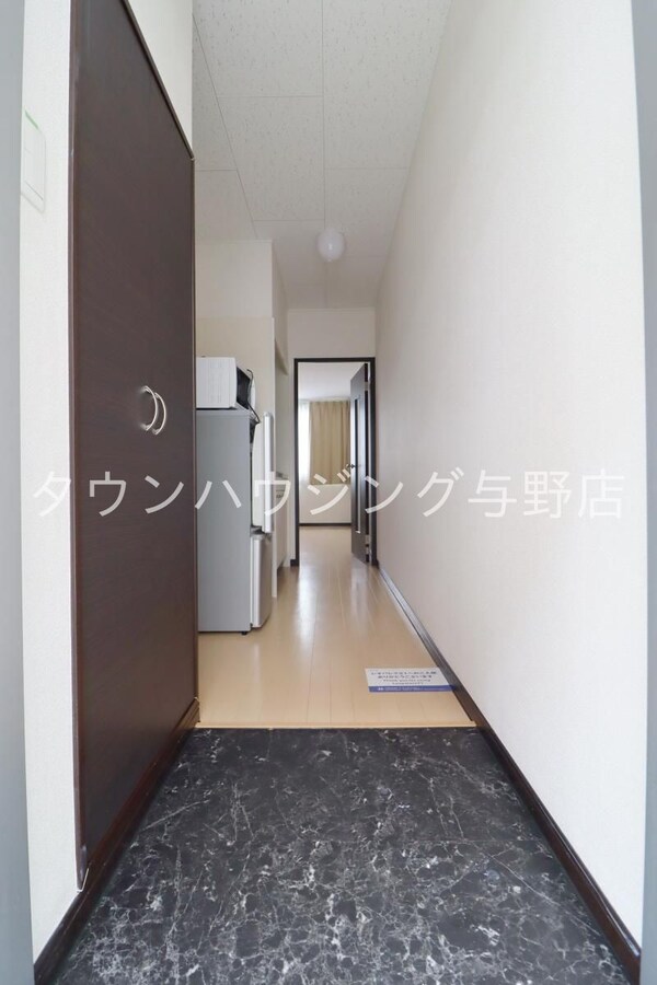 玄関(玄関)