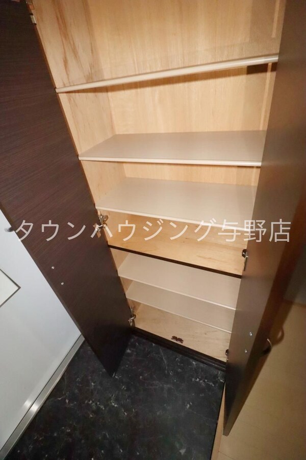収納(収納)