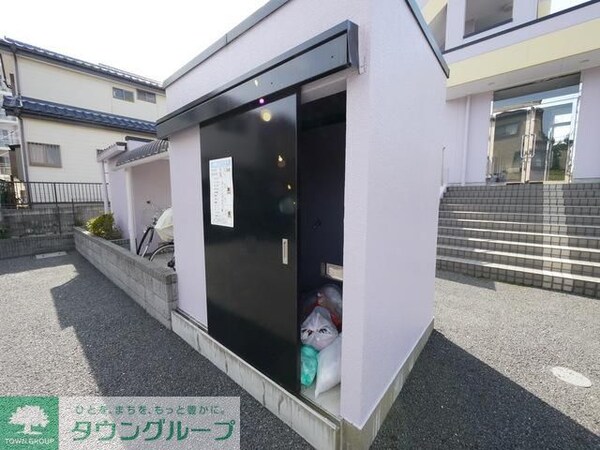 共有部分(ゴミ置き場)