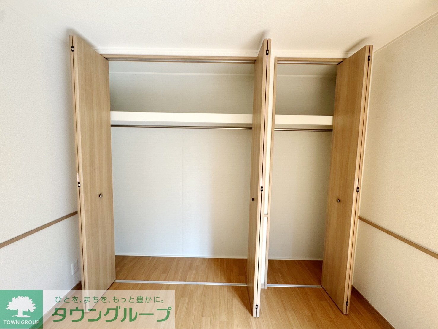 物件内観写真13　(収納)