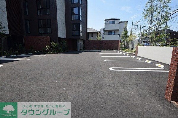 駐車場(駐車場)