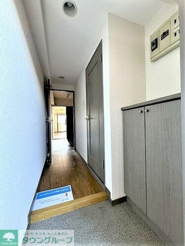 その他(共用部分からの室内)