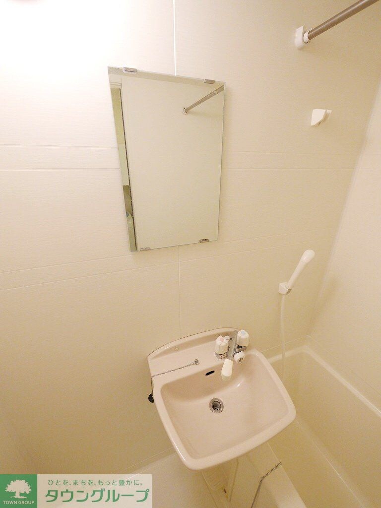 物件内観写真13　(洗面)