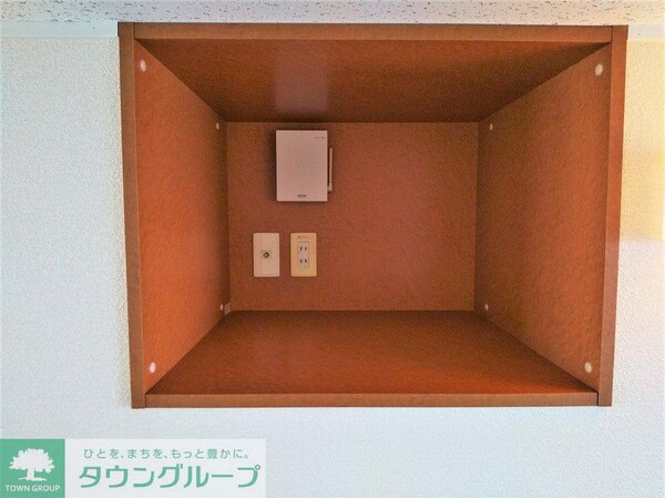 その他(ロフトのテレビ台)