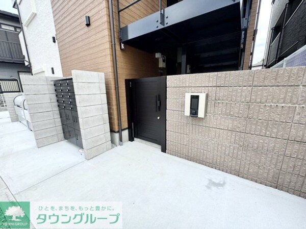 エントランス(エントランス)