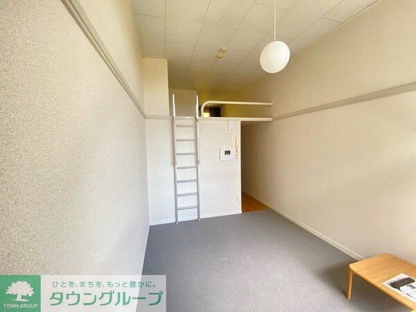 リビング・居室(設備の仕様が現物と異なる場合がございます。)