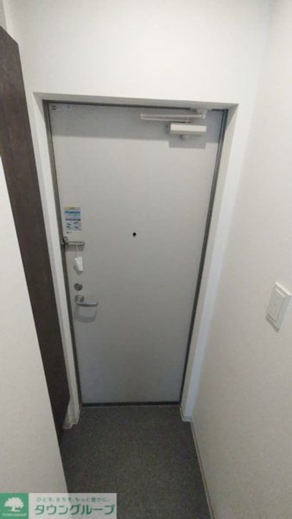 玄関(設備)