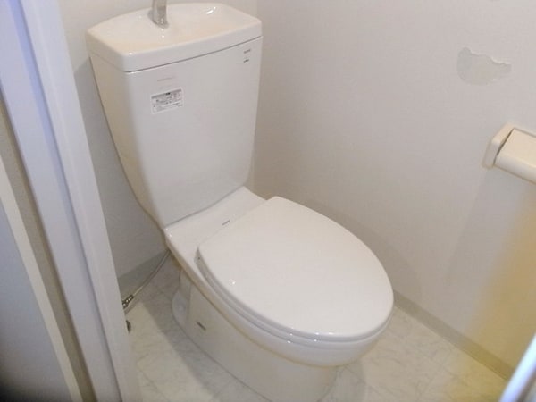 トイレ(清潔感あるトイレ)