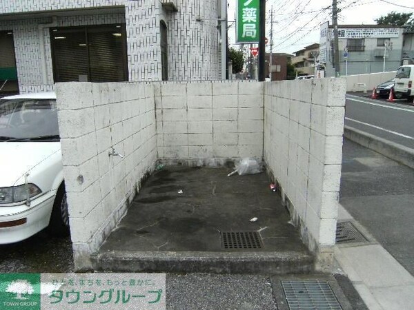 共有部分(ゴミ置き場)