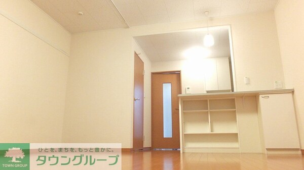 リビング・居室(カウンターキッチン付きのお部屋です。)
