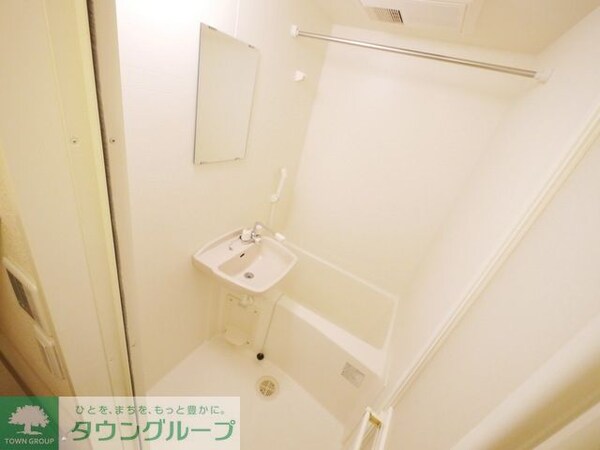 バス／シャワールーム等(★浴室乾燥機付きバスルーム★)