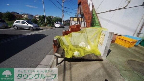 共有部分(ゴミ置き場)