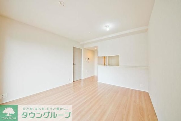 リビング・居室(※写真は同タイプ住戸です。)