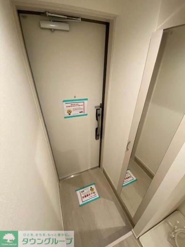 玄関(バルコニー)