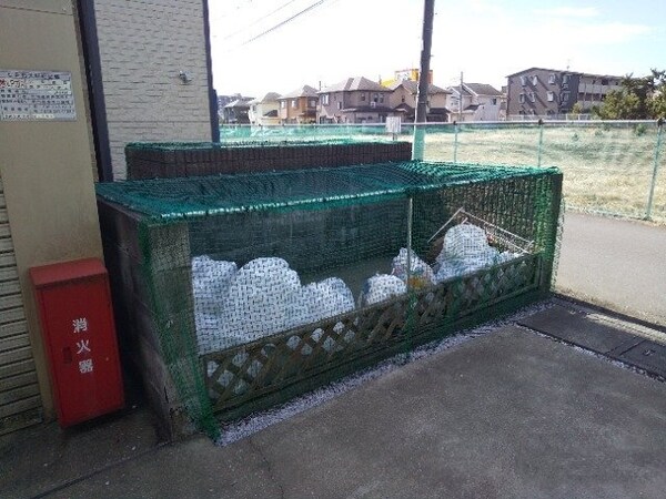 その他(ゴミ置き場)