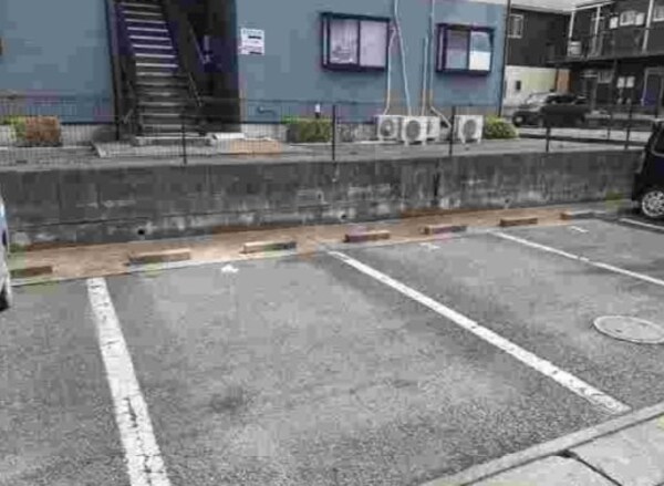 駐車場(駐車場)