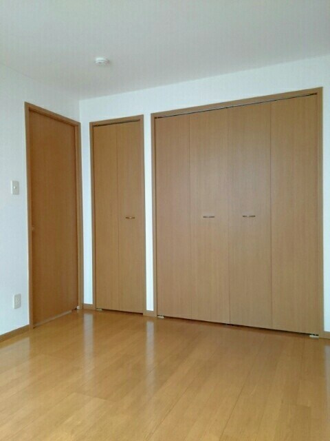 物件内観写真10　(収納)