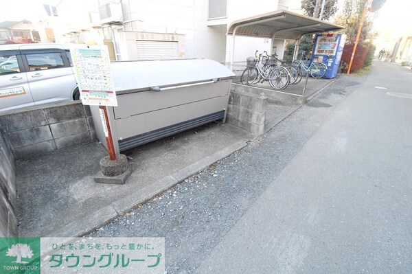 共有部分(ゴミ置き場)