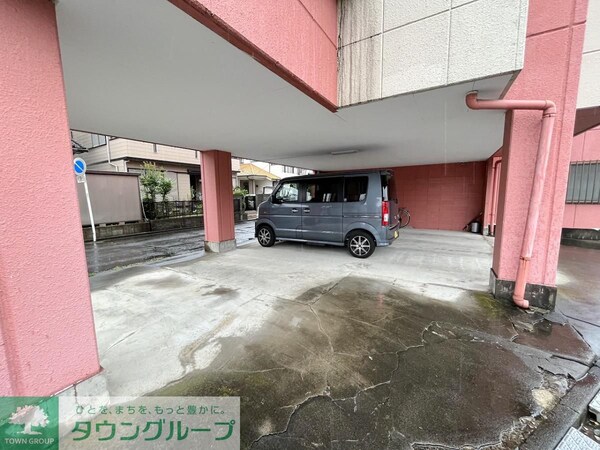 駐車場(駐車場)