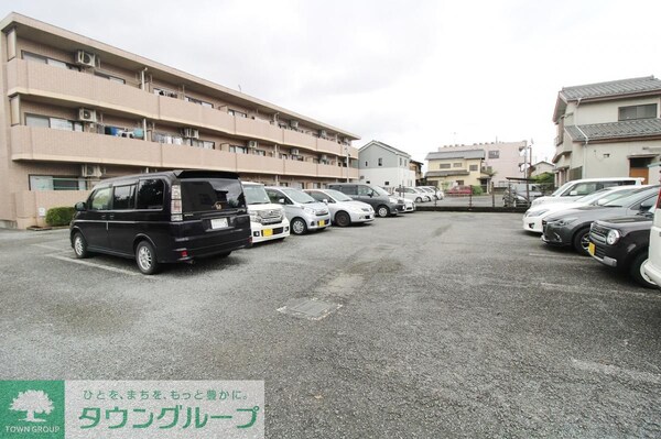 駐車場(駐車場)