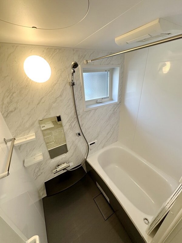 バス／シャワールーム等(バス／シャワールーム等)