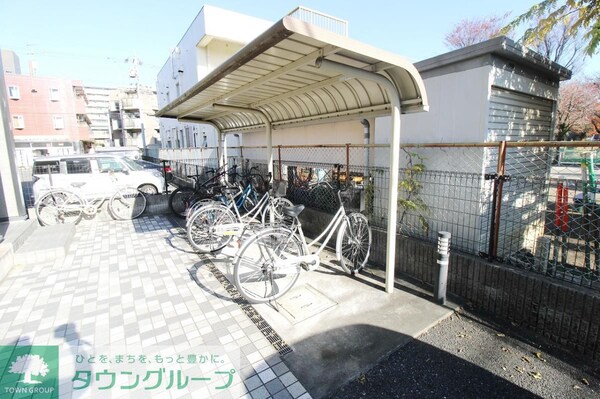 駐車場(駐車場)