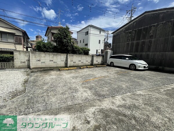 駐車場(駐車場)