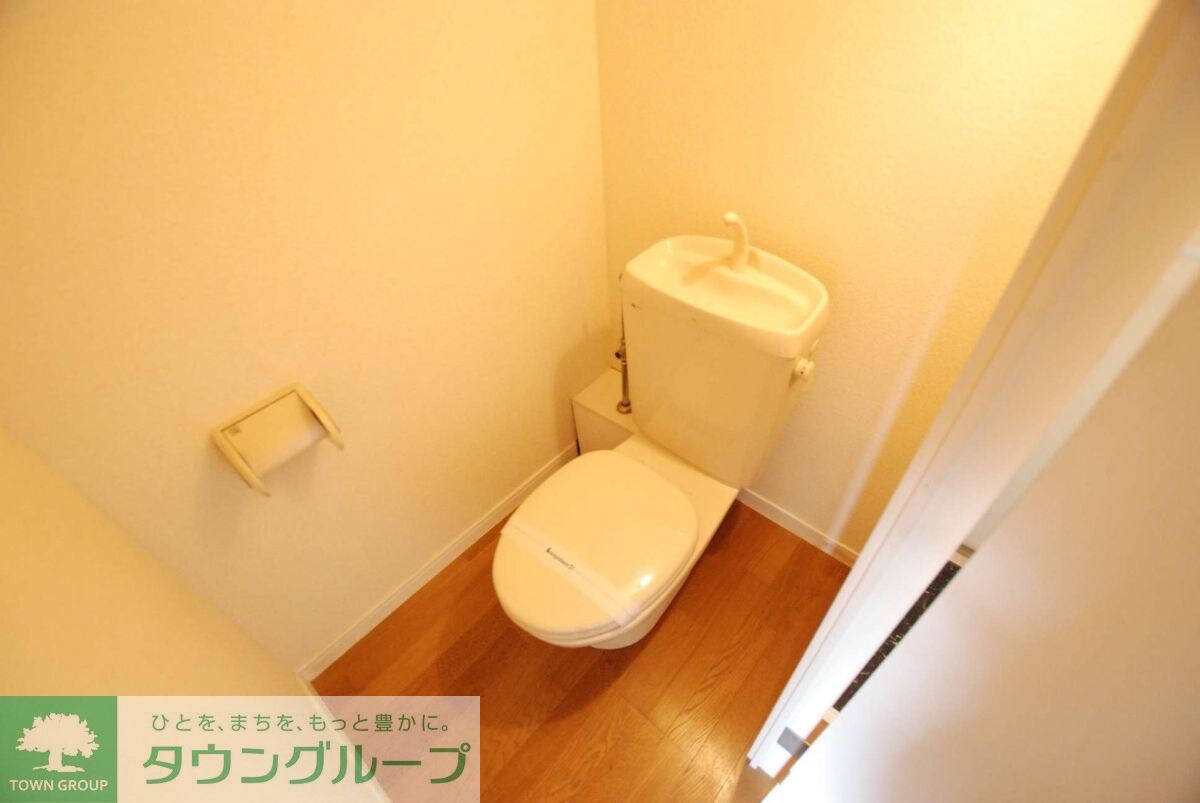 物件内観写真4　(トイレ)