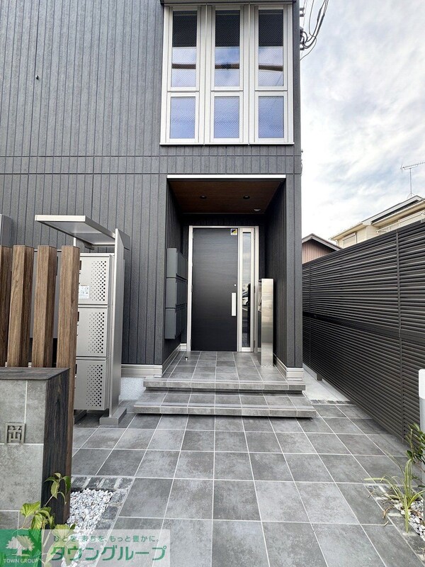 エントランス(エントランス)