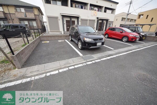 駐車場(駐車場)