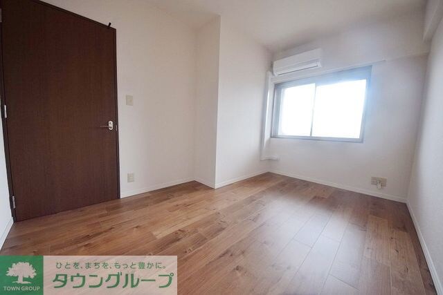 物件内観写真17　(別号室参照。)