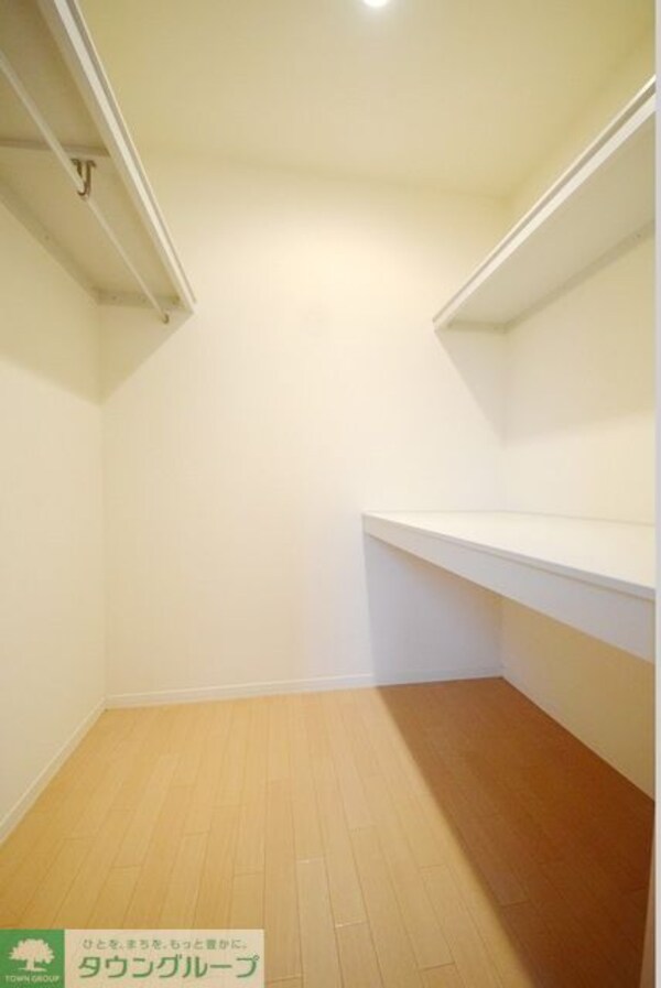 収納(ウォークインクローゼット♪)