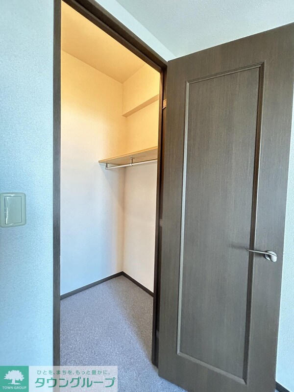 収納(※クリーニング前)