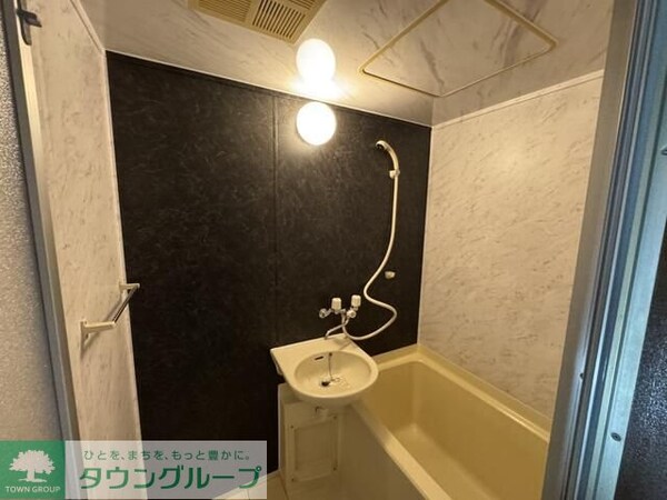 バス／シャワールーム等