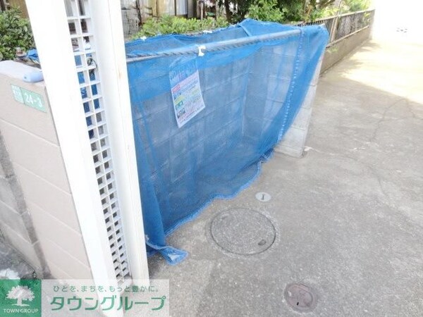 共有部分(ゴミ置き場)