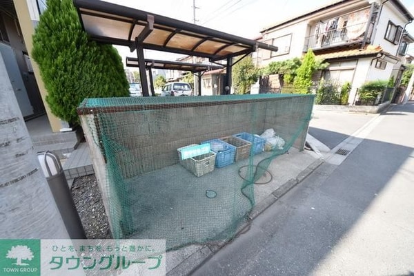 共有部分(敷地内ゴミ置き場)
